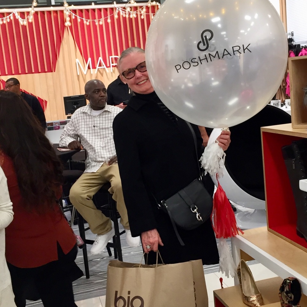 POSHMARK / MACY’S MARKETPLACE - LA